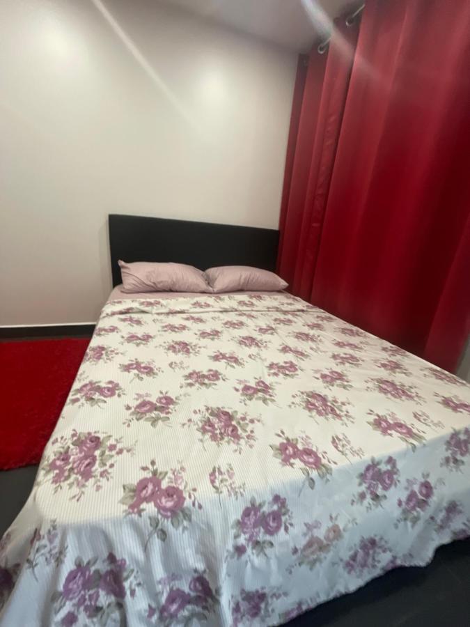 Apartamento Zekri Livry-Gargan Exterior foto