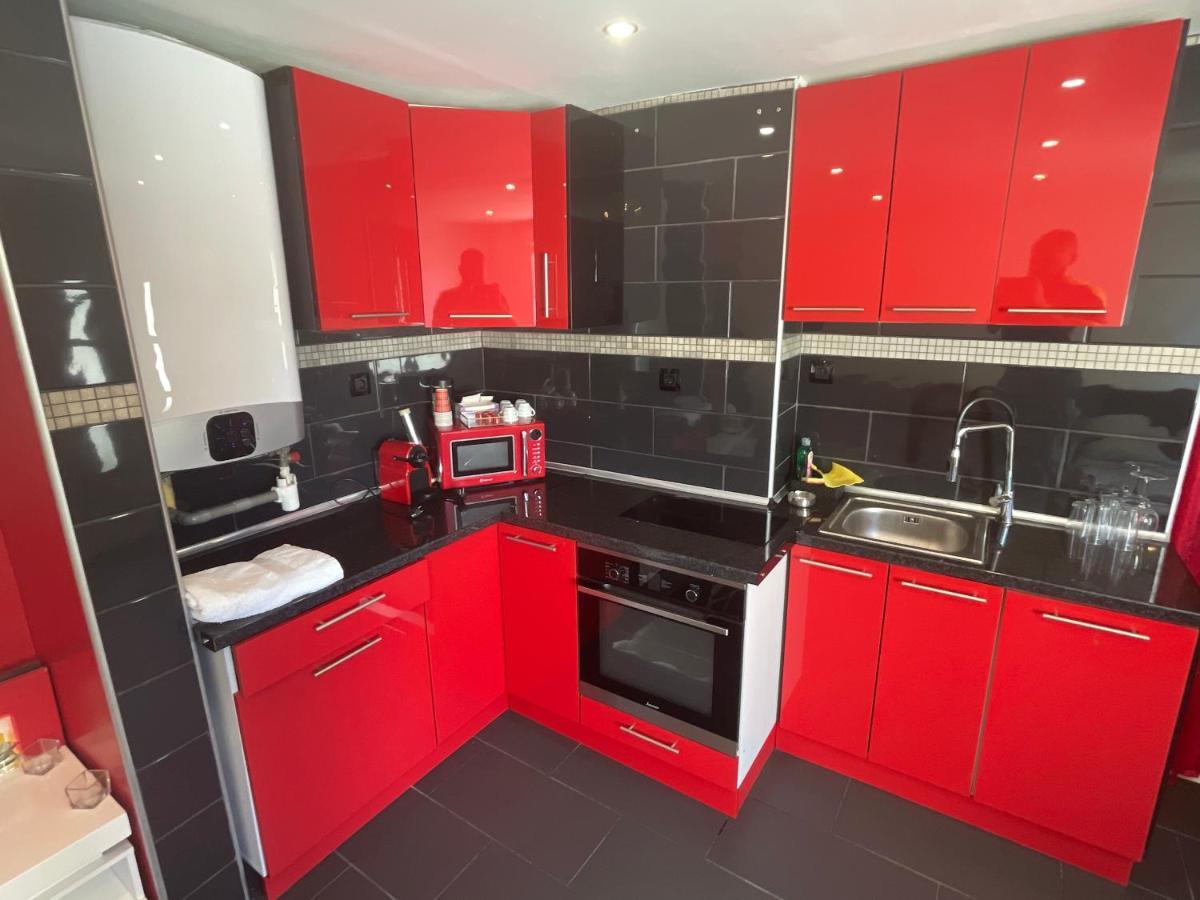 Apartamento Zekri Livry-Gargan Exterior foto